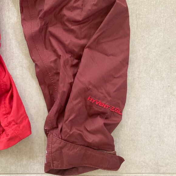 The North Face Red Hooded Men's Wind Breaker Jacket - Picture 3 of 7